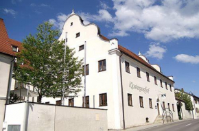 Отель Hotel Klostergasthof  Тирхауптен